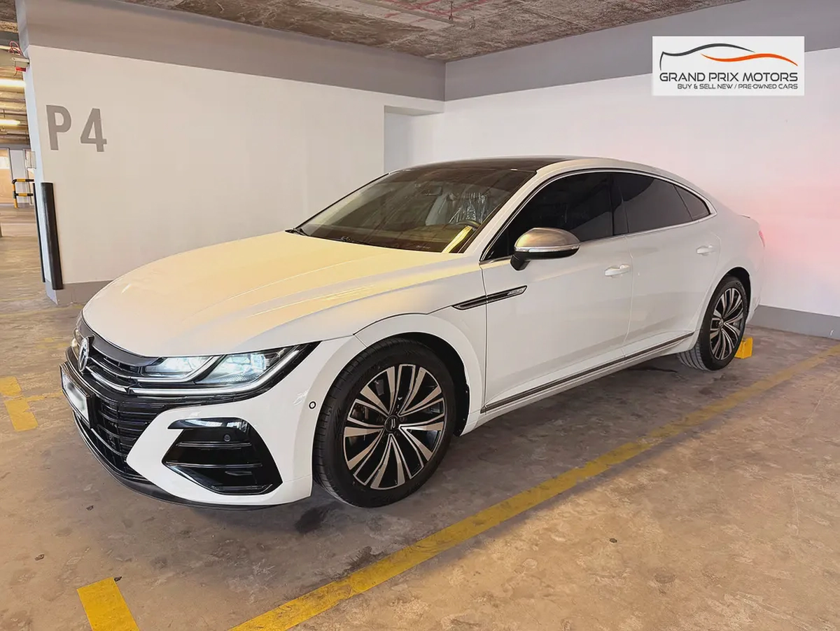 Volkswagen Arteon 2.0TSI Sport 2018 Model GCC Specs With Partial Service History