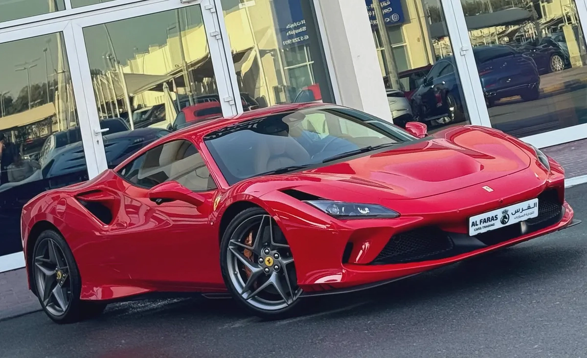 Ferrari F8 TRIBUTO 2022 low mileage fully loaded