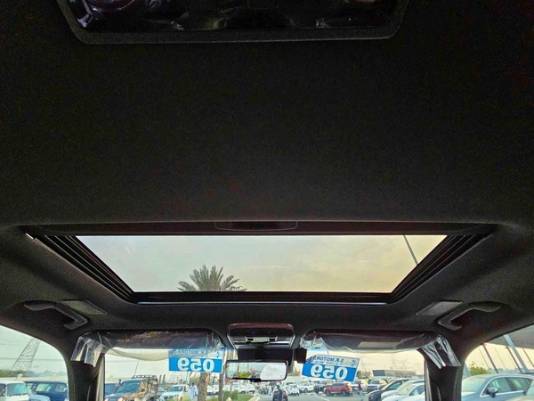 Lexus LX600 URBAN | 3.5L V6 | HEADUP DISPLAY | PWR SEATS | DVD+KICK SENSORS | 360 CAM (CODE # LX6U