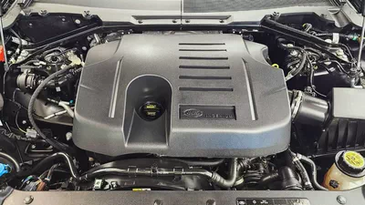 LAND ROVER - DEFENDER - 110 HSE - V 6 P400 - GCC SPECS - 2023 MODEL - 148000KM-10