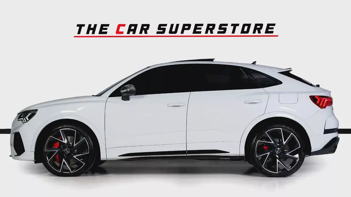 Audi RSQ3 Sportback-FSH with Audi - well maintained- Audi Service package valid Till August 2026-4-4