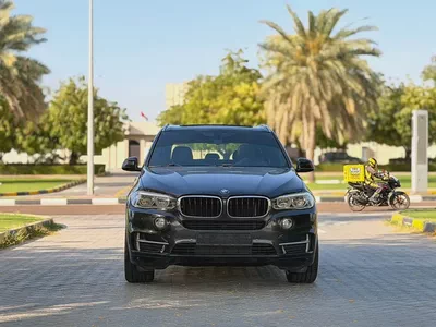 BMW X5 xDrive35i 2018 GCC Specs - Excellent Condition-2