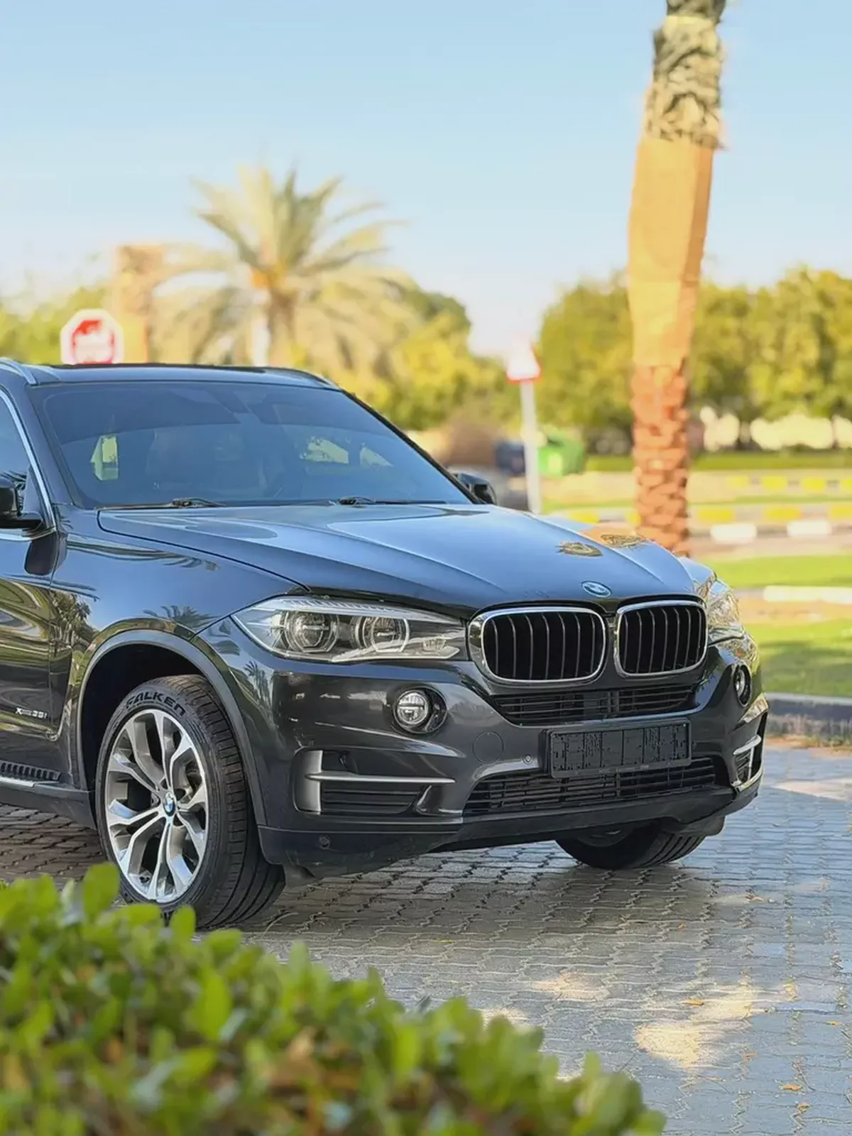 BMW X5 xDrive35i 2018 GCC Specs - Excellent Condition-3-3