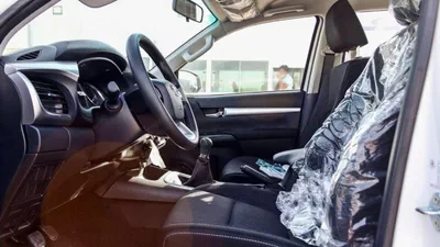 Toyota Hilux SGLX HILUX SR5 2.4L MT DIESEL 2024-9