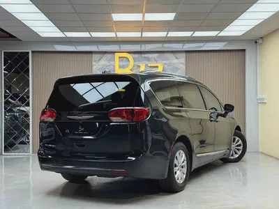 Chrysler 2020-4