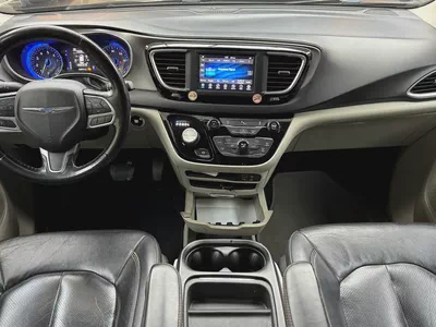 Chrysler 2020-8