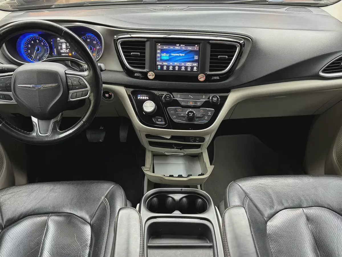 Chrysler 2020-8-8