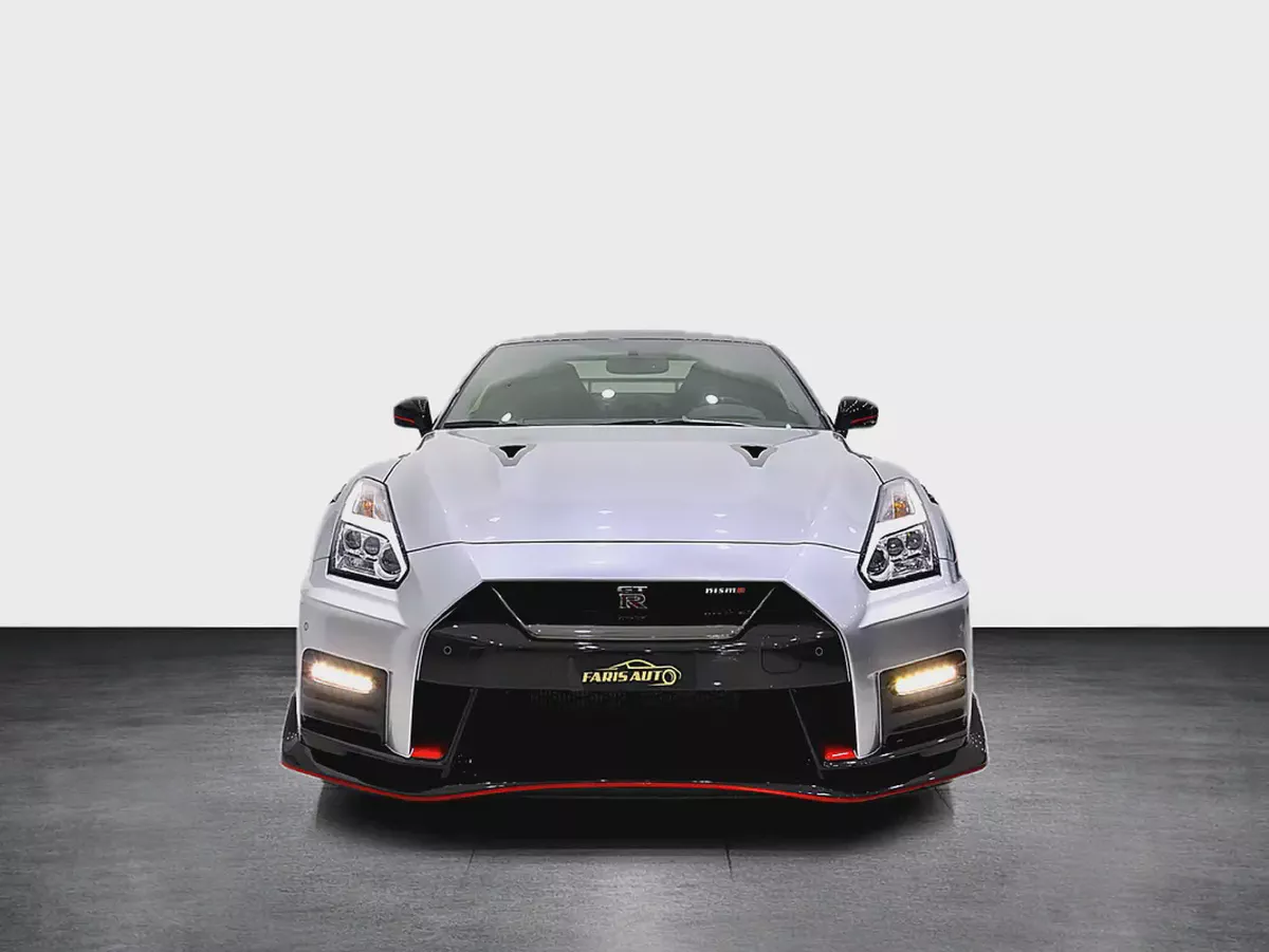 NISSAN GTR NISMO FULL CARBON + SPECIAL RECARO SEATS + FULLY LOADED-1-1