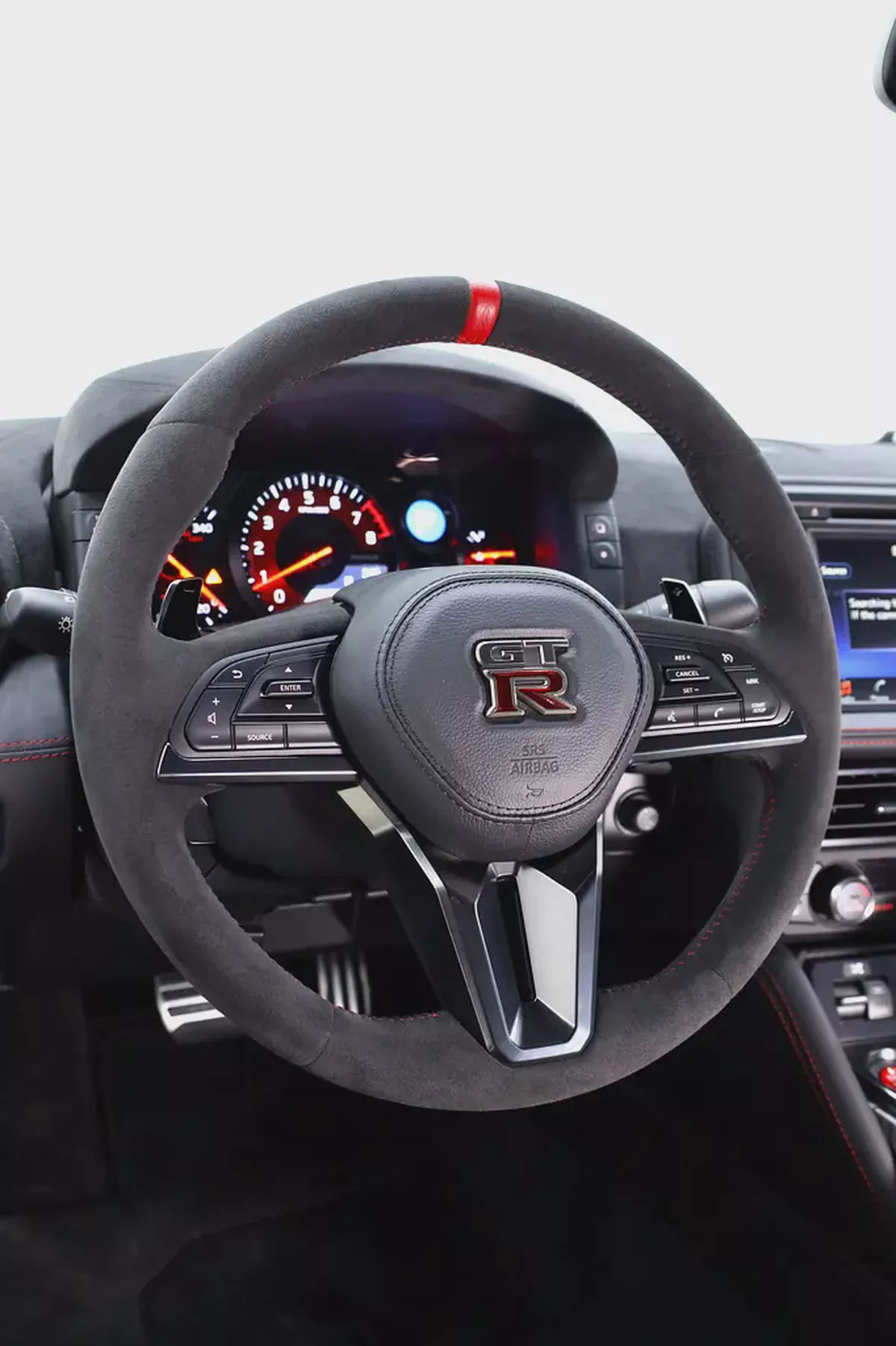 NISSAN GTR NISMO FULL CARBON + SPECIAL RECARO SEATS + FULLY LOADED-7-7