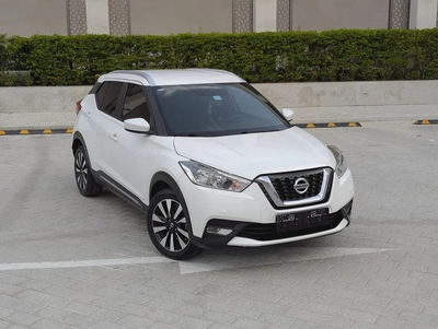 Nissan Kicks SV 2019, GCC Specs - Agency Maintained Full Option With Full Service History-3