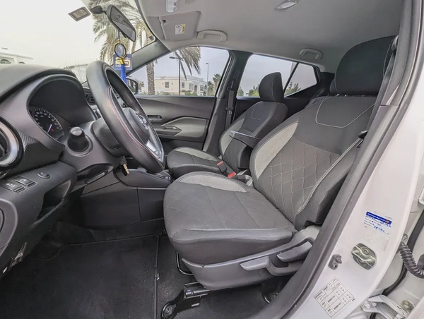 Nissan Kicks SV 2019, GCC Specs - Agency Maintained Full Option With Full Service History