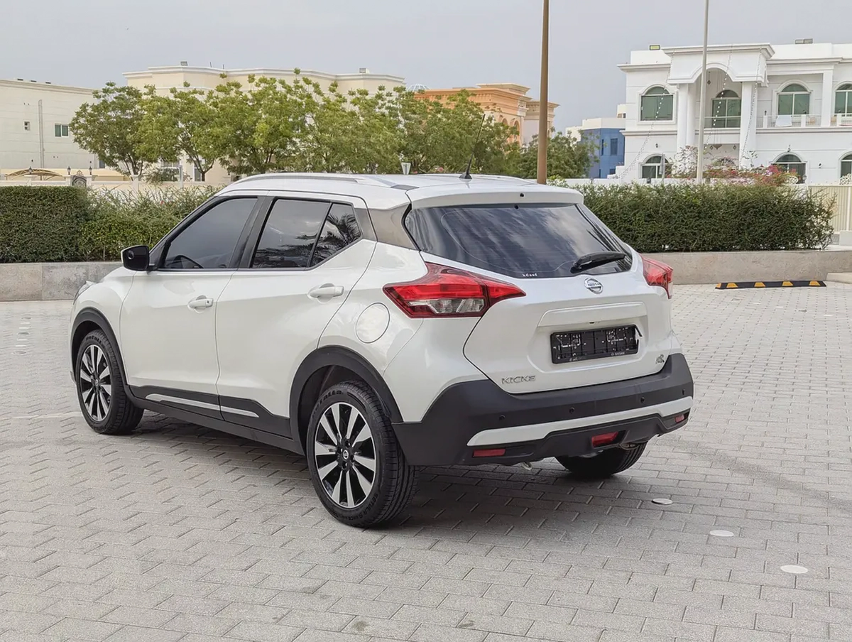Nissan Kicks SV 2019, GCC Specs - Agency Maintained Full Option With Full Service History-15-15