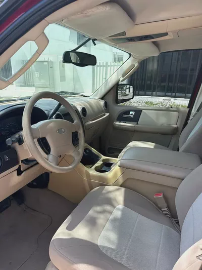 FORD EXPEDITION XLT 2004 GCC-5