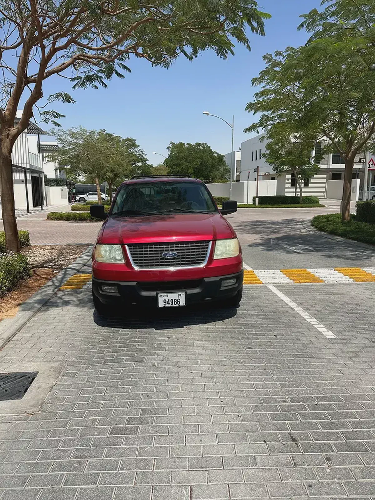 FORD EXPEDITION XLT 2004 GCC-1-1
