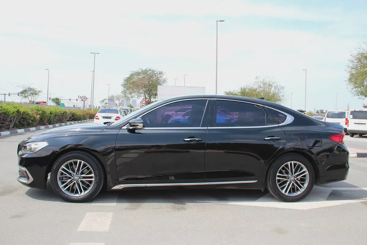 Hyundai Grandeur 2019 2.4L Good Condition  Card Payment  also accept-12-12