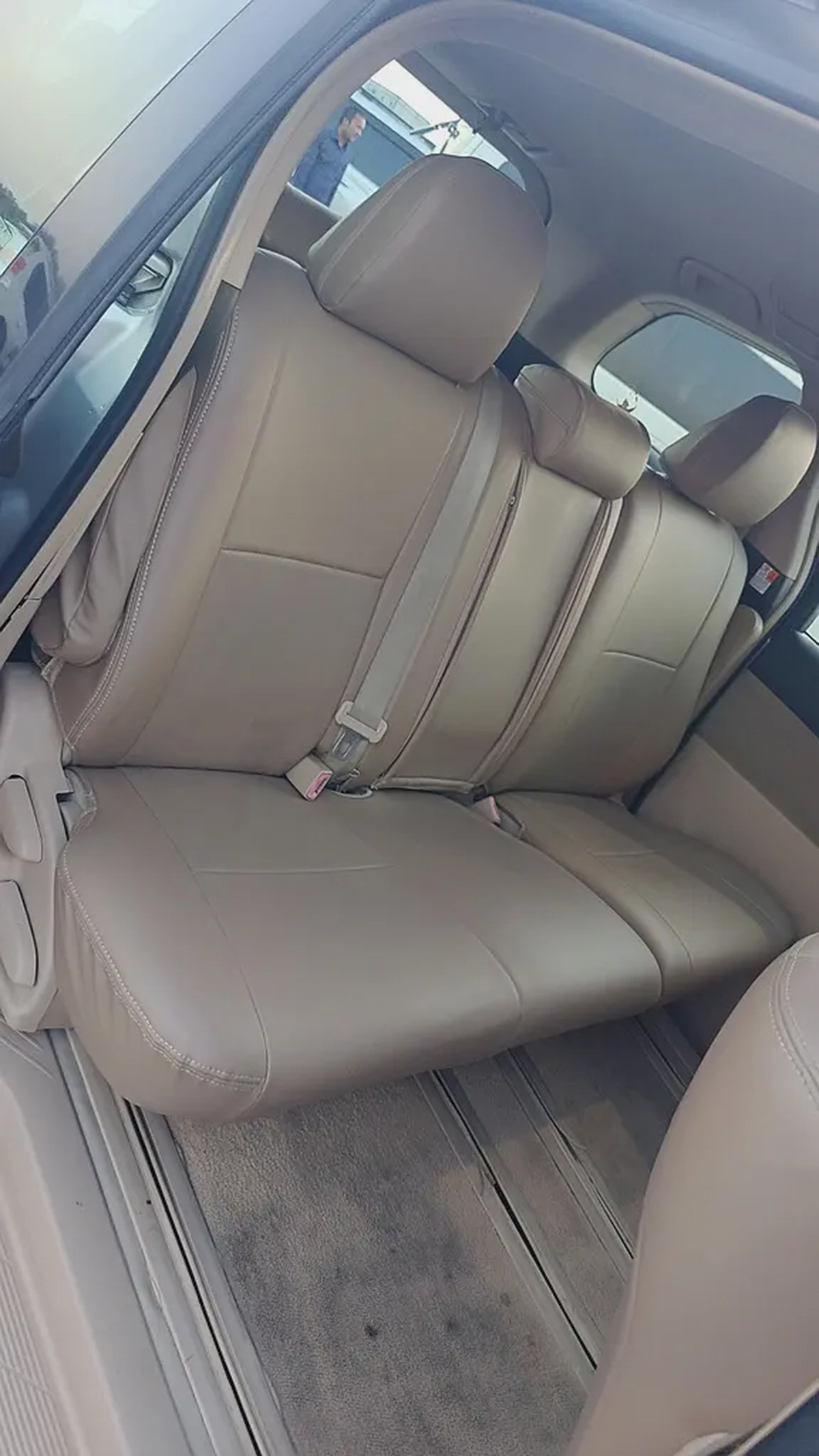 Toyota Previa 2015 SE | GCC Specs | Reliable Family Minivan-14-14