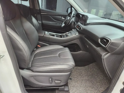 Hyundai Santa Fe Premium 2021 - Korean Specs - Excellent Condition-13