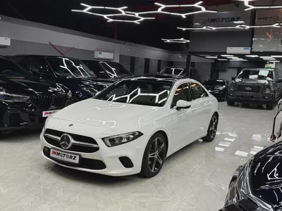 1 Owner | Original Paint | Full Service History | GCC Specs-3