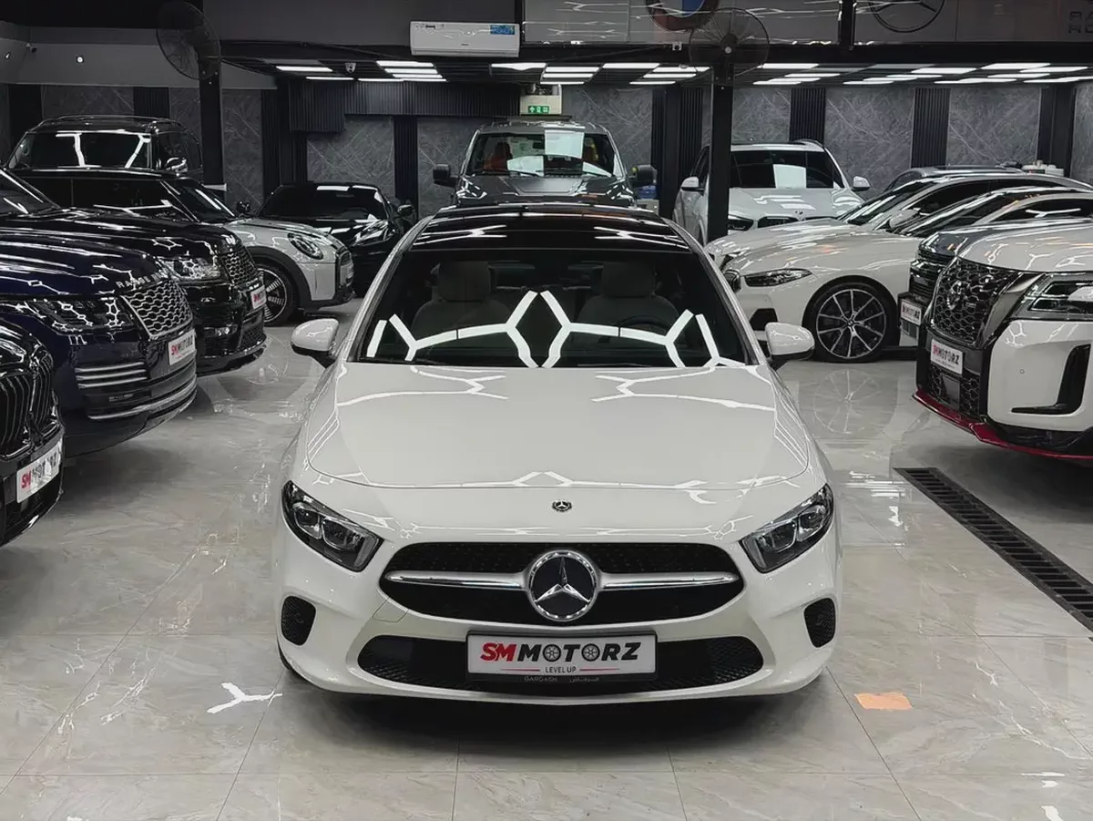 1 Owner | Original Paint | Full Service History | GCC Specs-2-2