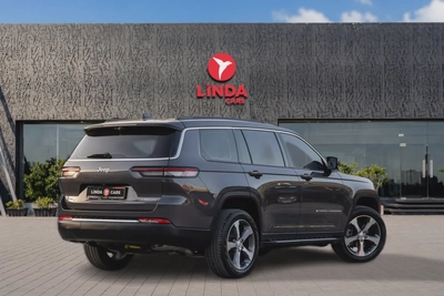 Jeep Grand Cherokee 2024-5