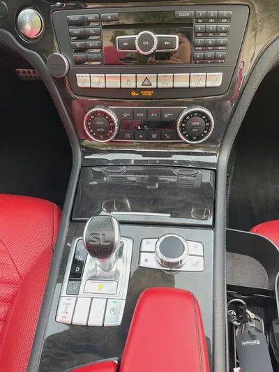 MERCEDES BENZ SL500-2016-( HARD TOP CONVERTIBLE )-135000KM-GCC SPECS-EXCELLENT CONDITION-13