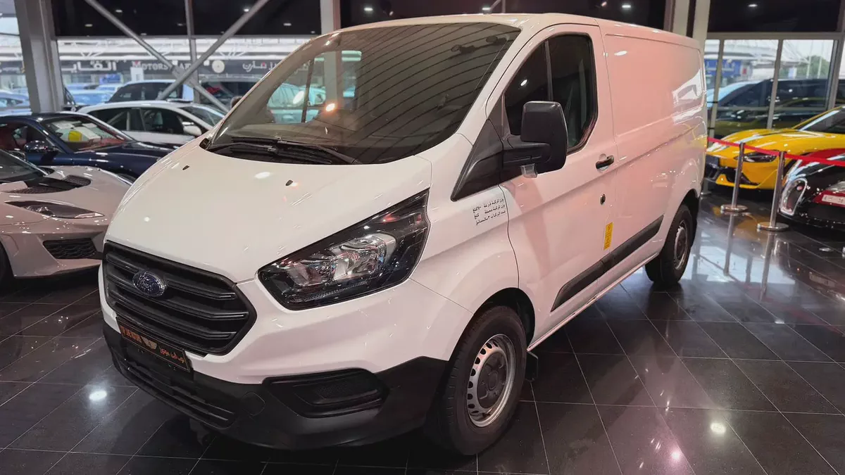 Ford Transit Van 2022 - GCC Specs - Excellent Condition-1-1