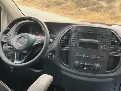 Mercedes-Benz Vito | Model 2019 | 6 Seater | GCC Specs-7