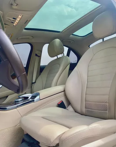 2015 MERCEDES C200 || GCC ||  ACCIDENT FREE || FULL OPTION || EXCELLENT CONDITION|| ORIGINAL PAINT-12