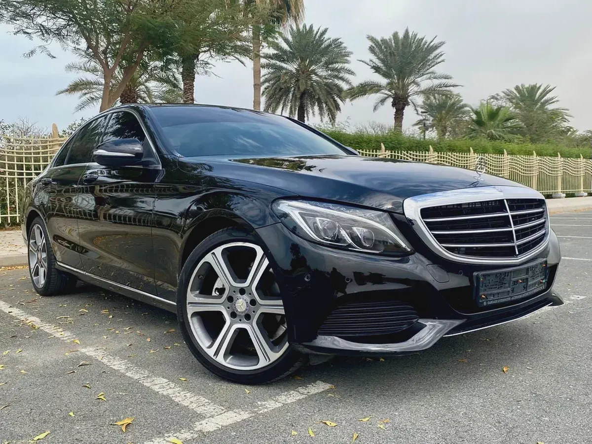 2015 MERCEDES C200 || GCC ||  ACCIDENT FREE || FULL OPTION || EXCELLENT CONDITION|| ORIGINAL PAINT-3-3