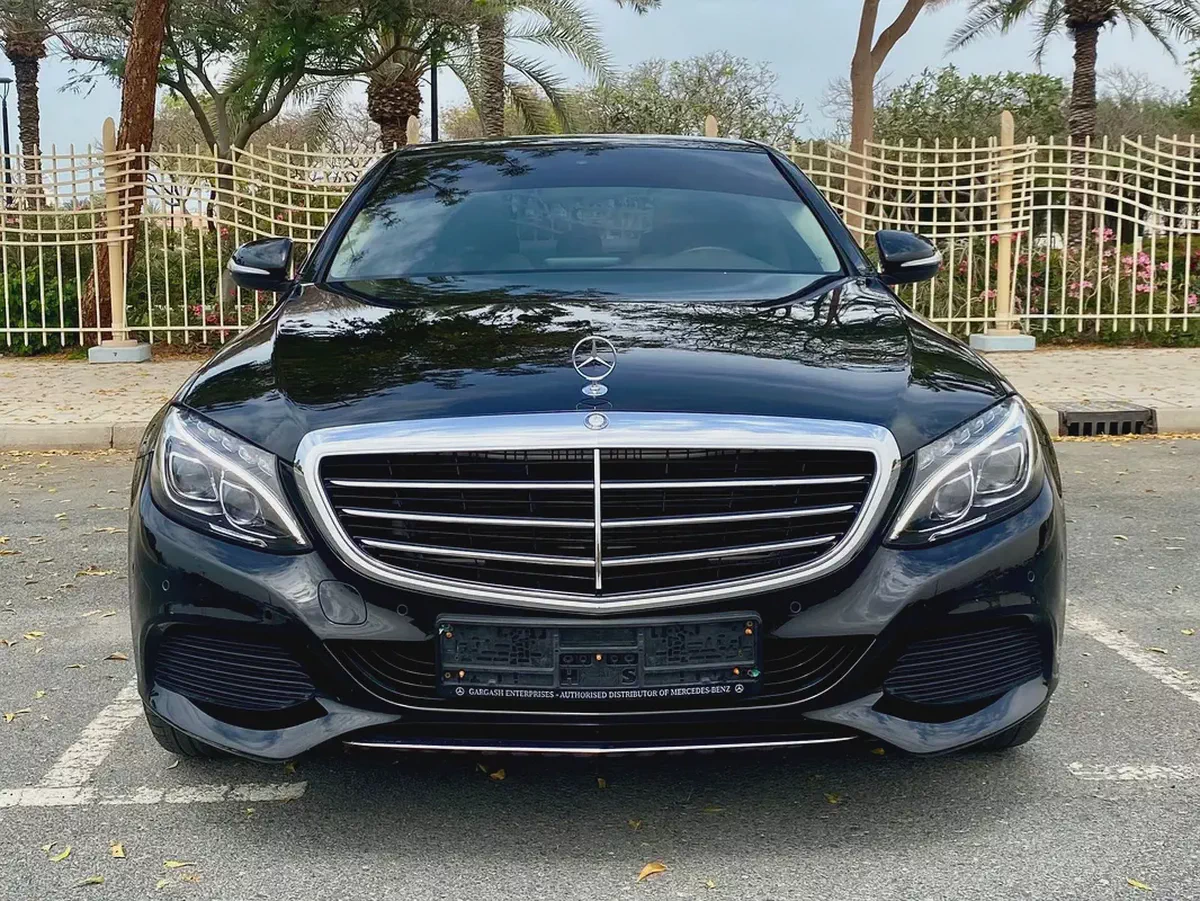 2015 MERCEDES C200 || GCC ||  ACCIDENT FREE || FULL OPTION || EXCELLENT CONDITION|| ORIGINAL PAINT-4-4