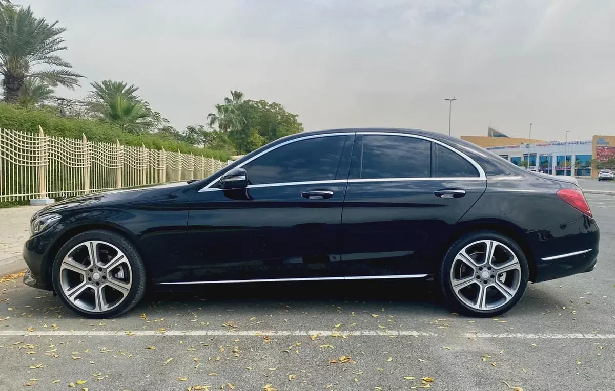 2015 MERCEDES C200 || GCC ||  ACCIDENT FREE || FULL OPTION || EXCELLENT CONDITION|| ORIGINAL PAINT-5-5