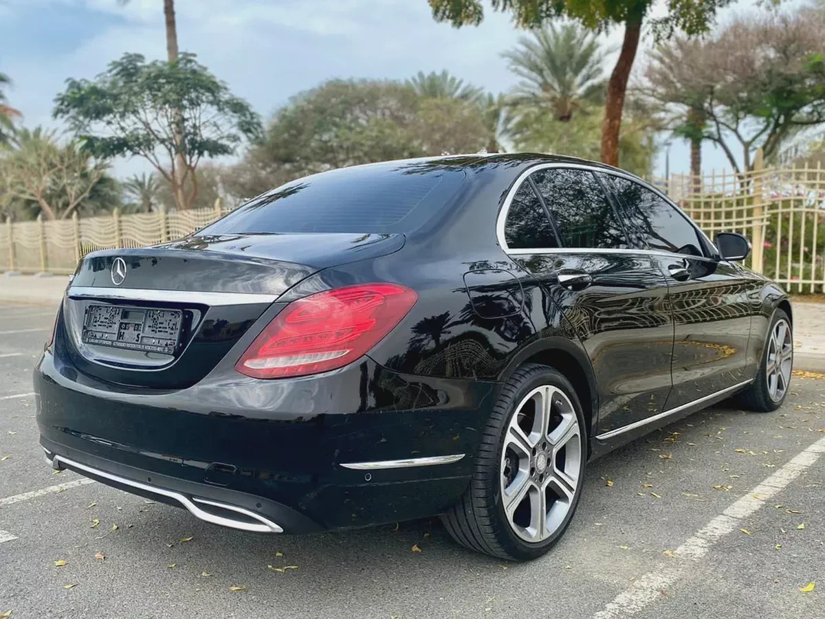2015 MERCEDES C200 || GCC ||  ACCIDENT FREE || FULL OPTION || EXCELLENT CONDITION|| ORIGINAL PAINT-7-7