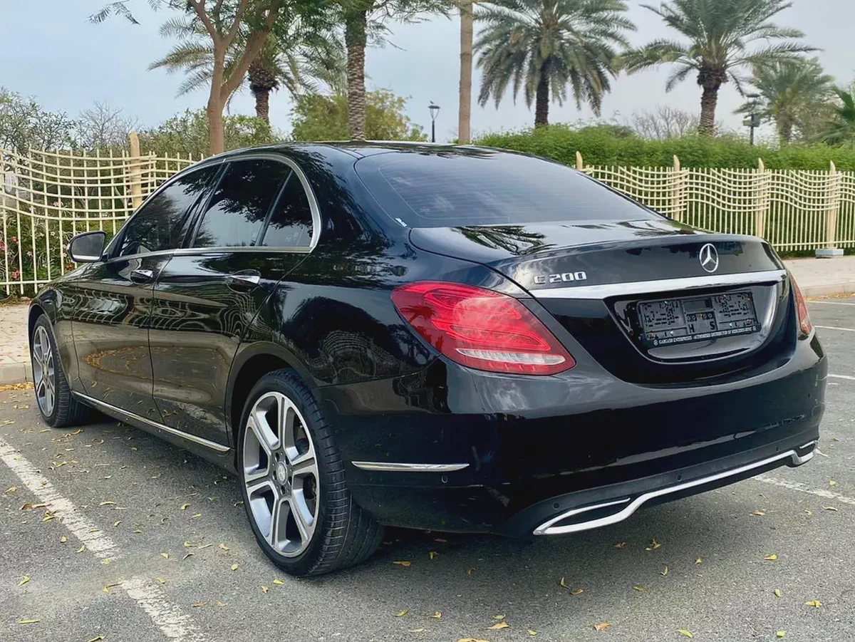 2015 MERCEDES C200 || GCC ||  ACCIDENT FREE || FULL OPTION || EXCELLENT CONDITION|| ORIGINAL PAINT-8-8