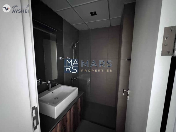Luxurious brand new studio apartment with all facilities available in Al Mamsha