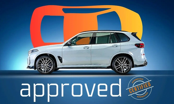 BMW X5 M60i