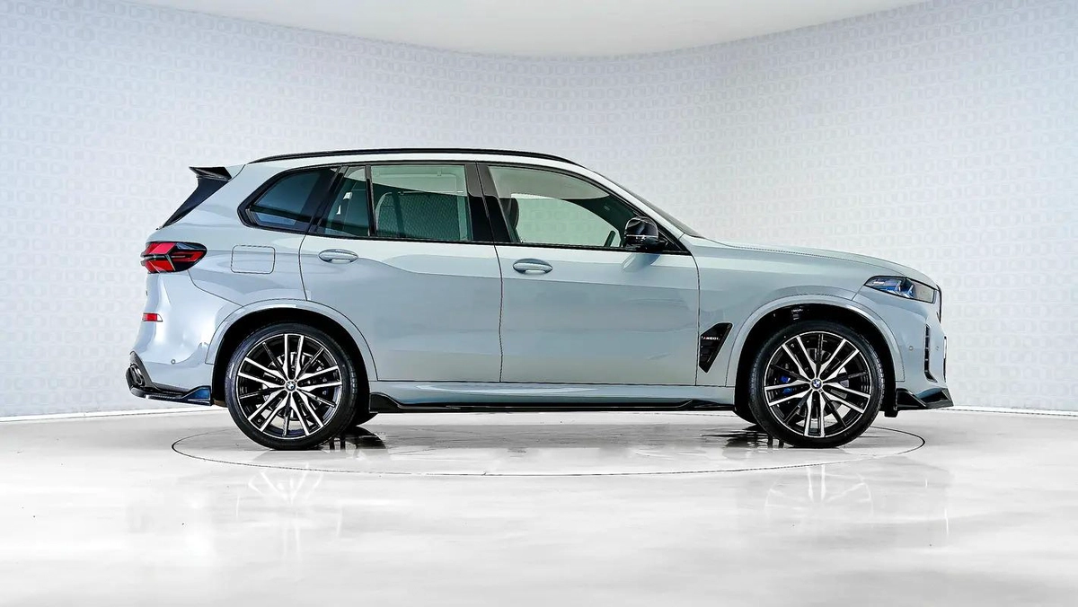 BMW X5 M60i-7-7