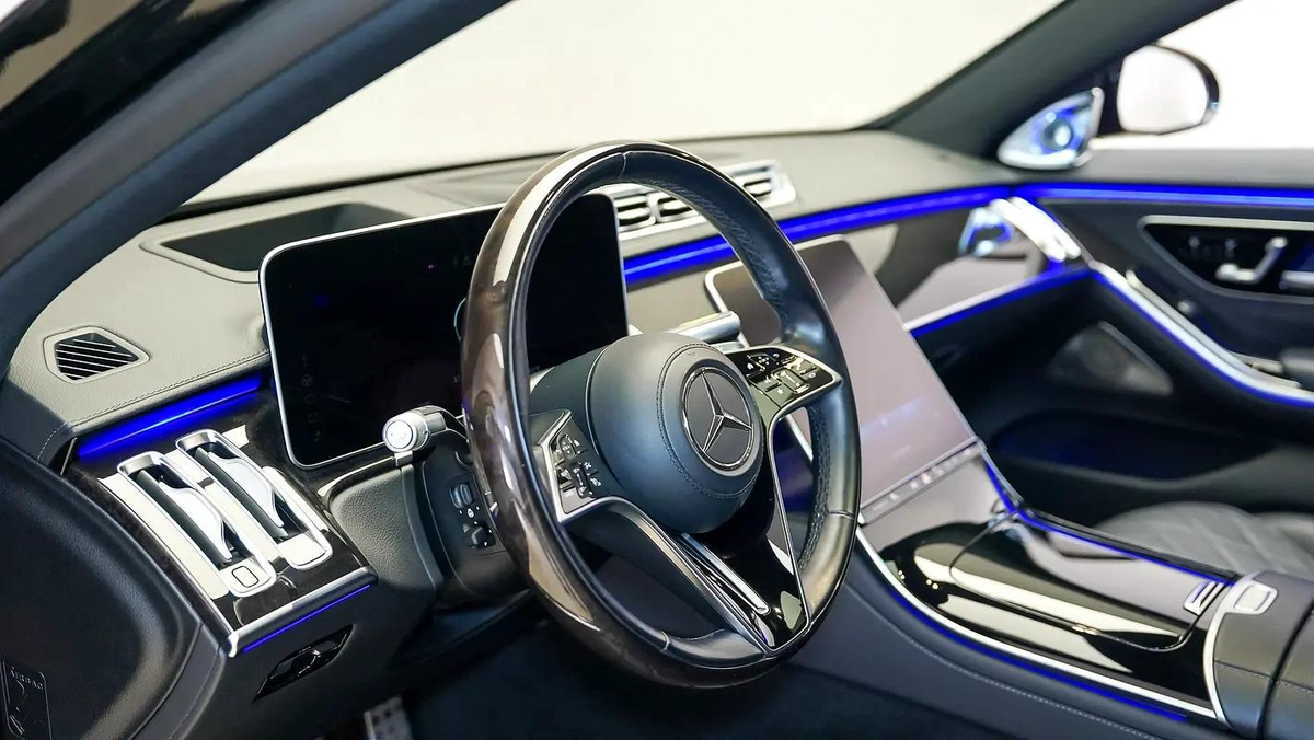 UAEs Very Best Example | 2 Years Free Servicing | AED 5,631 Per Month-7-7
