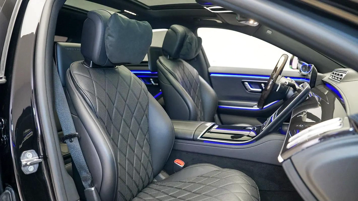 UAEs Very Best Example | 2 Years Free Servicing | AED 5,631 Per Month-10-10