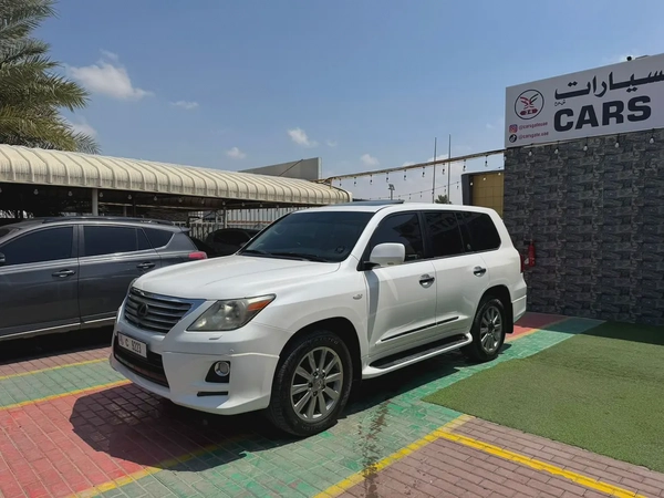 Lexus LX 570 Sport 2011 - GCC Specs - Excellent Condition