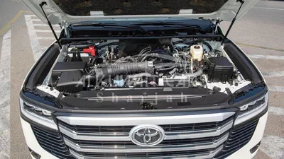 Toyota Land Cruiser VX (LHD) TOYOTA LAND CRUISER VX 4.0P AT MY2025 – WHITE-19