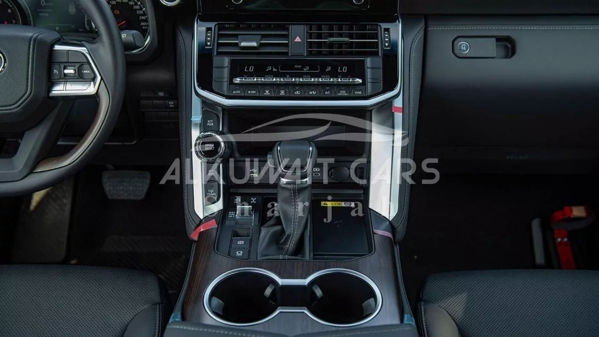 Toyota Land Cruiser VX (LHD) TOYOTA LAND CRUISER VX 4.0P AT MY2025 – WHITE-15-0