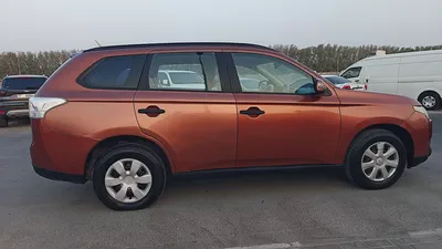 Mitsubishi Outlander GLX 2014 | GCC Specs | Well Maintained-4