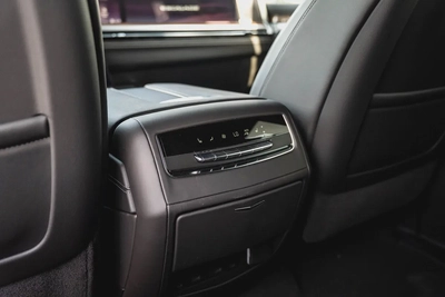 Cadillac Escalade Sport Platinum 6.2L 4WD 2025 Brand New American Specs 6.2L V8-16
