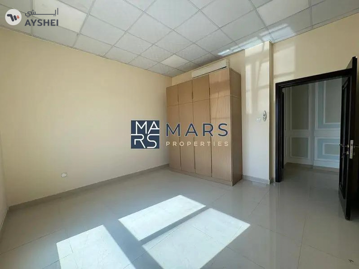 🌟 Discover Luxury Living in Darari, Sharjah - A Magnificent 8-Bedroom 