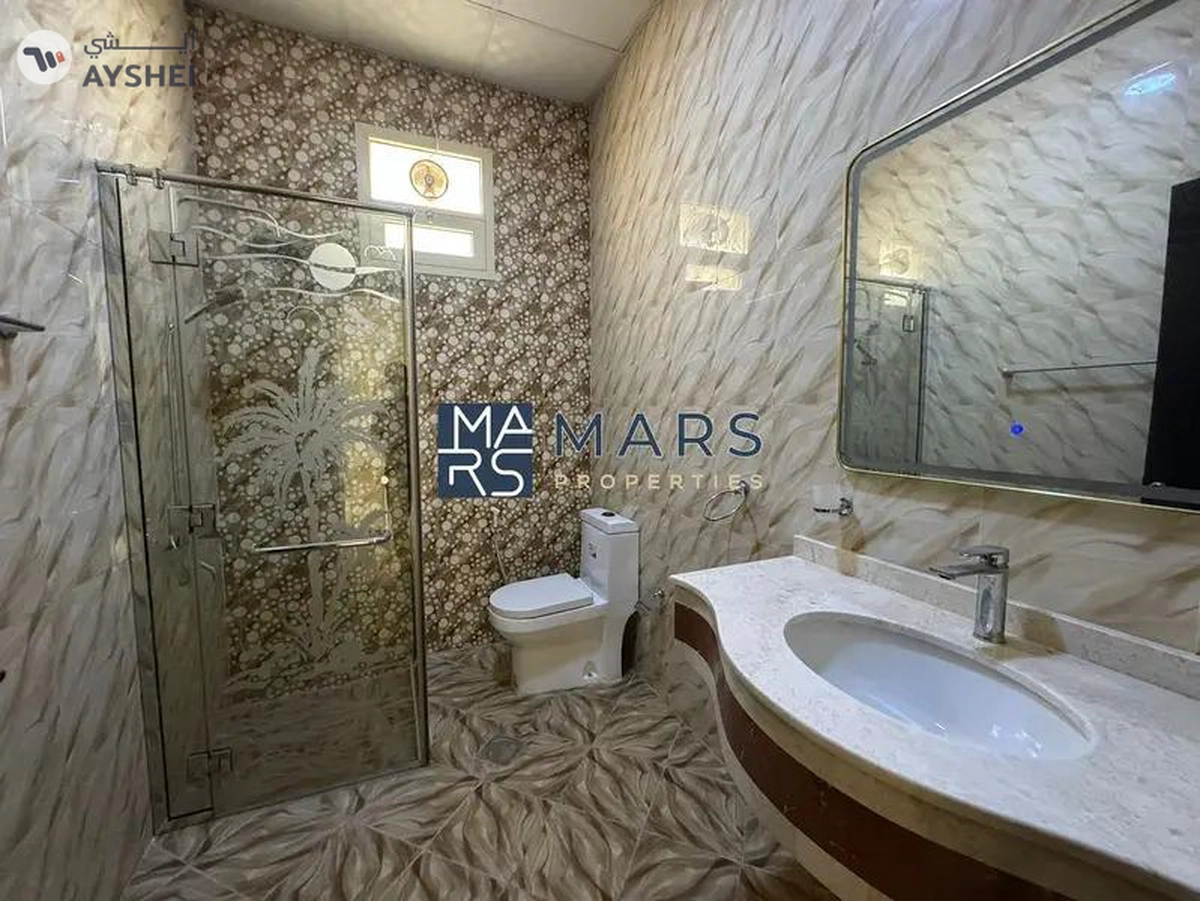🌟 Discover Luxury Living in Darari, Sharjah - A Magnificent 8-Bedroom 