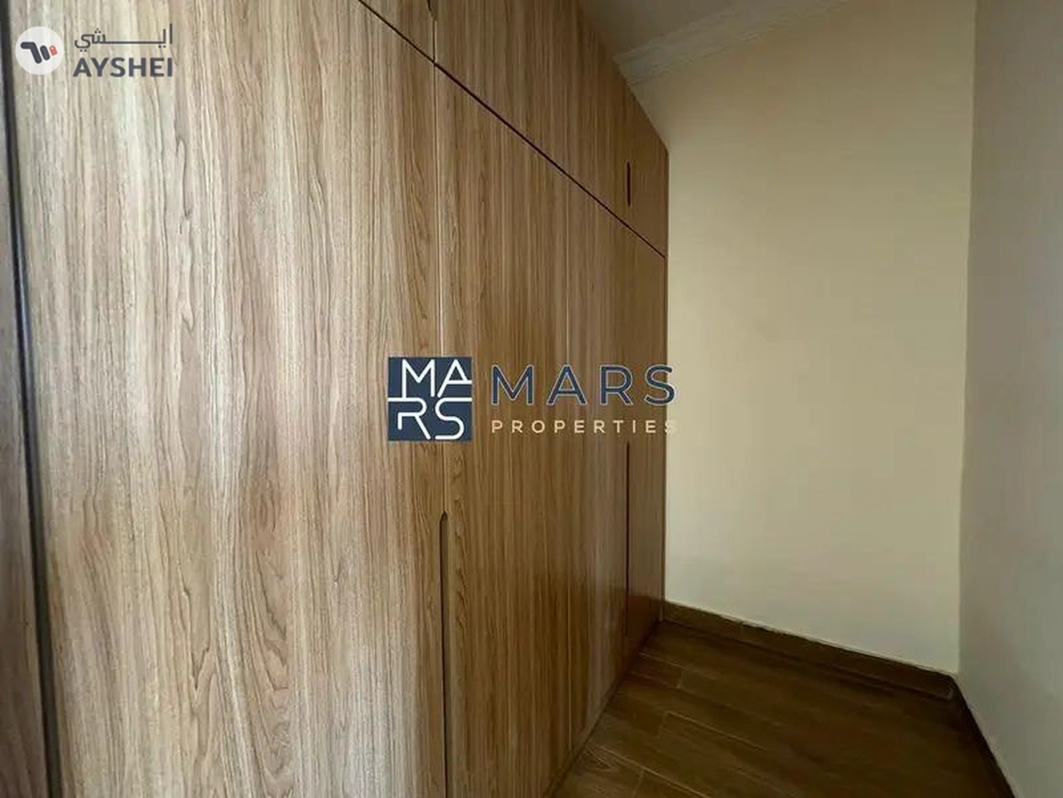🌟 Discover Luxury Living in Darari, Sharjah - A Magnificent 8-Bedroom 