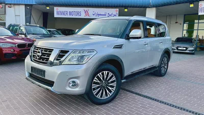 Nissan patrol SE platinum V6 full options original paint 100% Free Accident single ouner No issues-5