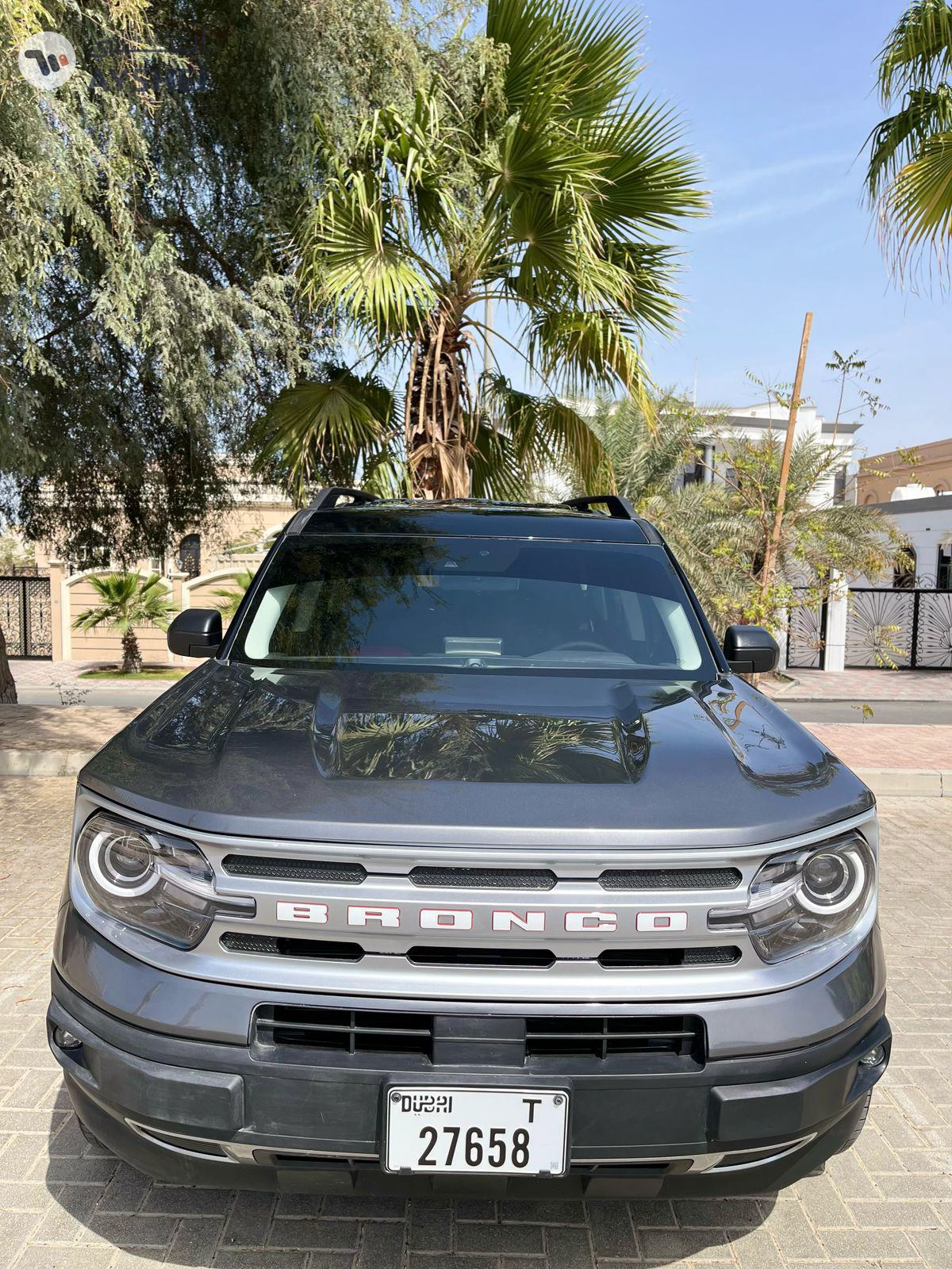 Ford Bronco-10-10