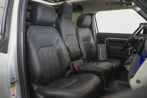 AED 4,419 / 60 months | 0% DP | 2021 Land Rover Defender 90 P400 First Edition
