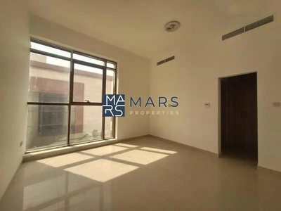 Brand New Premium 5-Bedroom Villa for Rent in Hoshi!-19